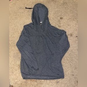 hoodie/shirt
